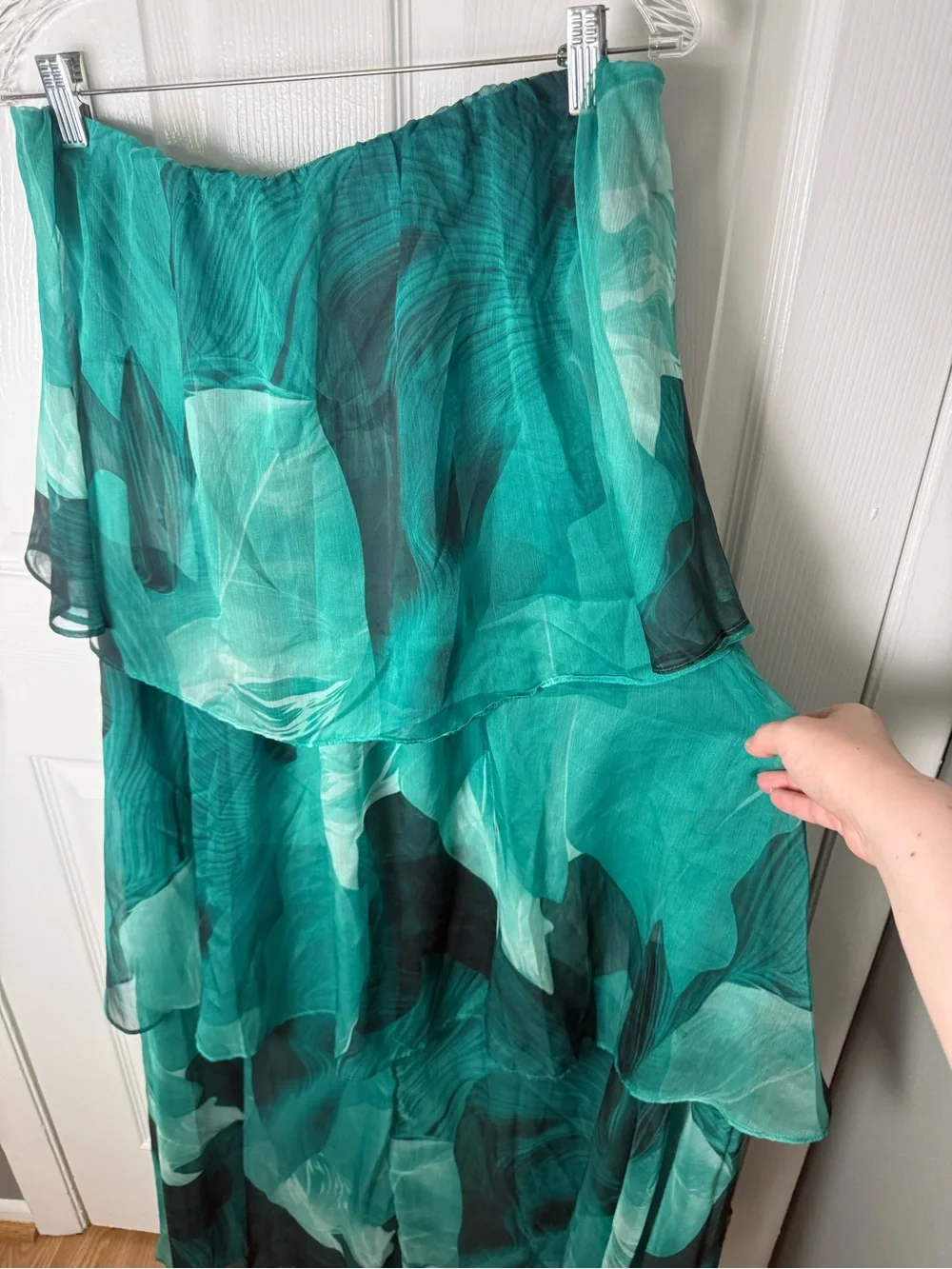 Petal & Pup Bloom Strapless Maxi Dress in Green Floral M - Picture 5 of 10